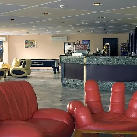 Compass 4* アルベナ