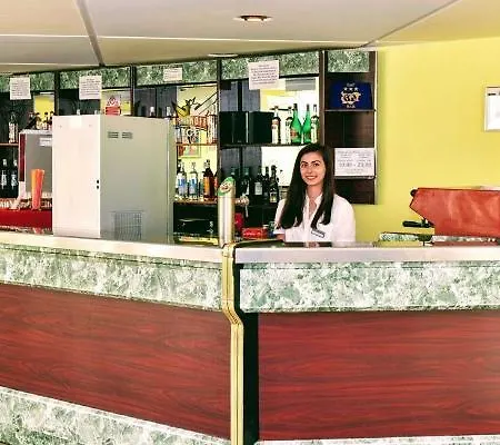 Compass Hotel