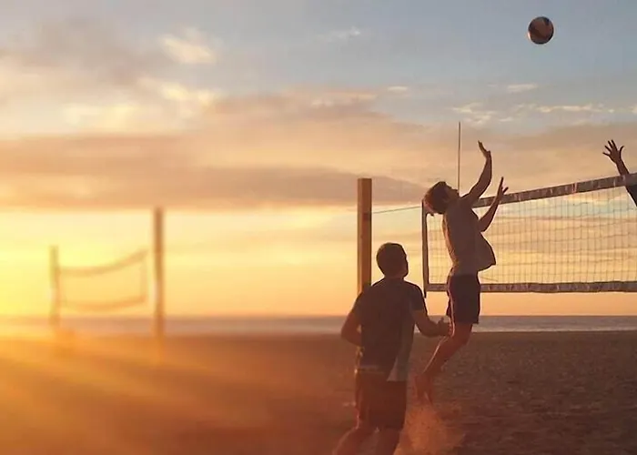 Compass מלון אלבנה